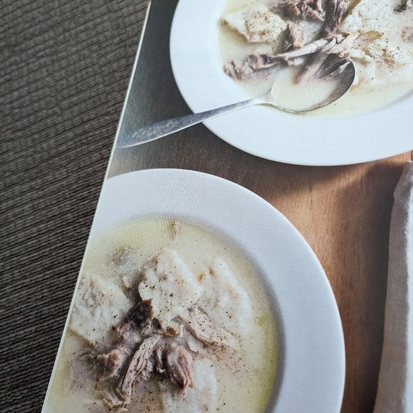 Miss Kay,s Duck Commander Kitchen . Cookbook. Duck Dynasty - Picture 7 of 8